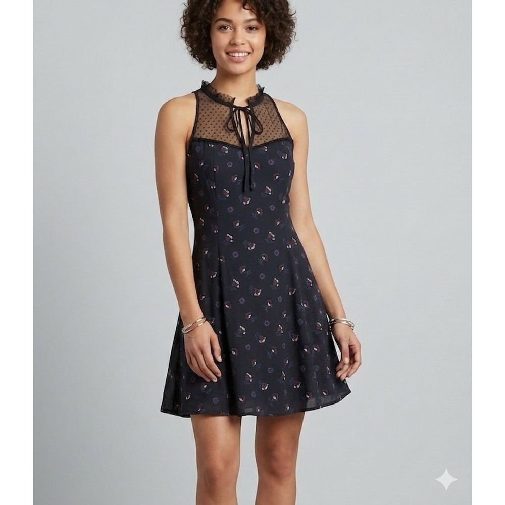 Hollister S Black Floral Fishnet Mesh Yoke Mini Dress Sleeveless Ruffle Babydoll